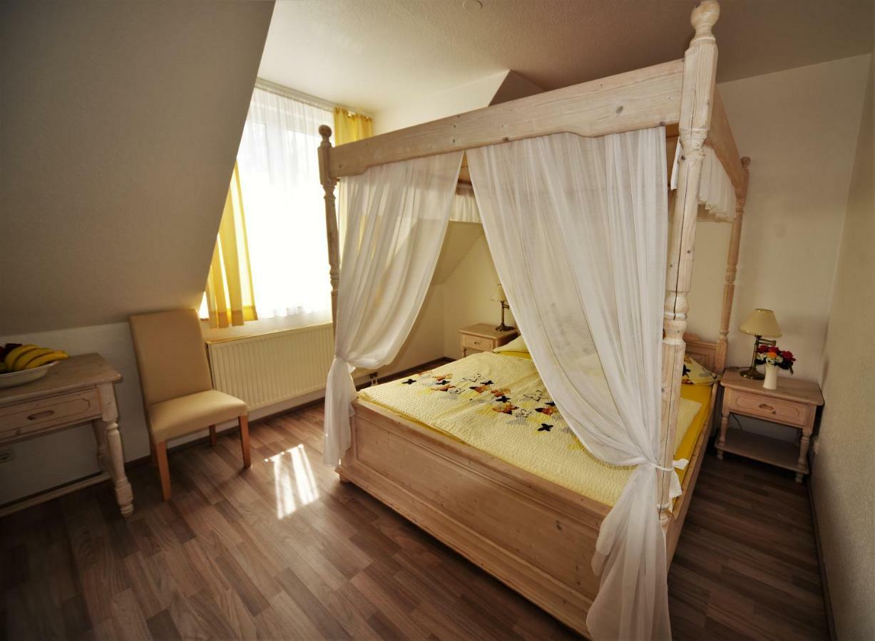 Hotel Restaurant Normandie シュイルドー エクステリア 写真