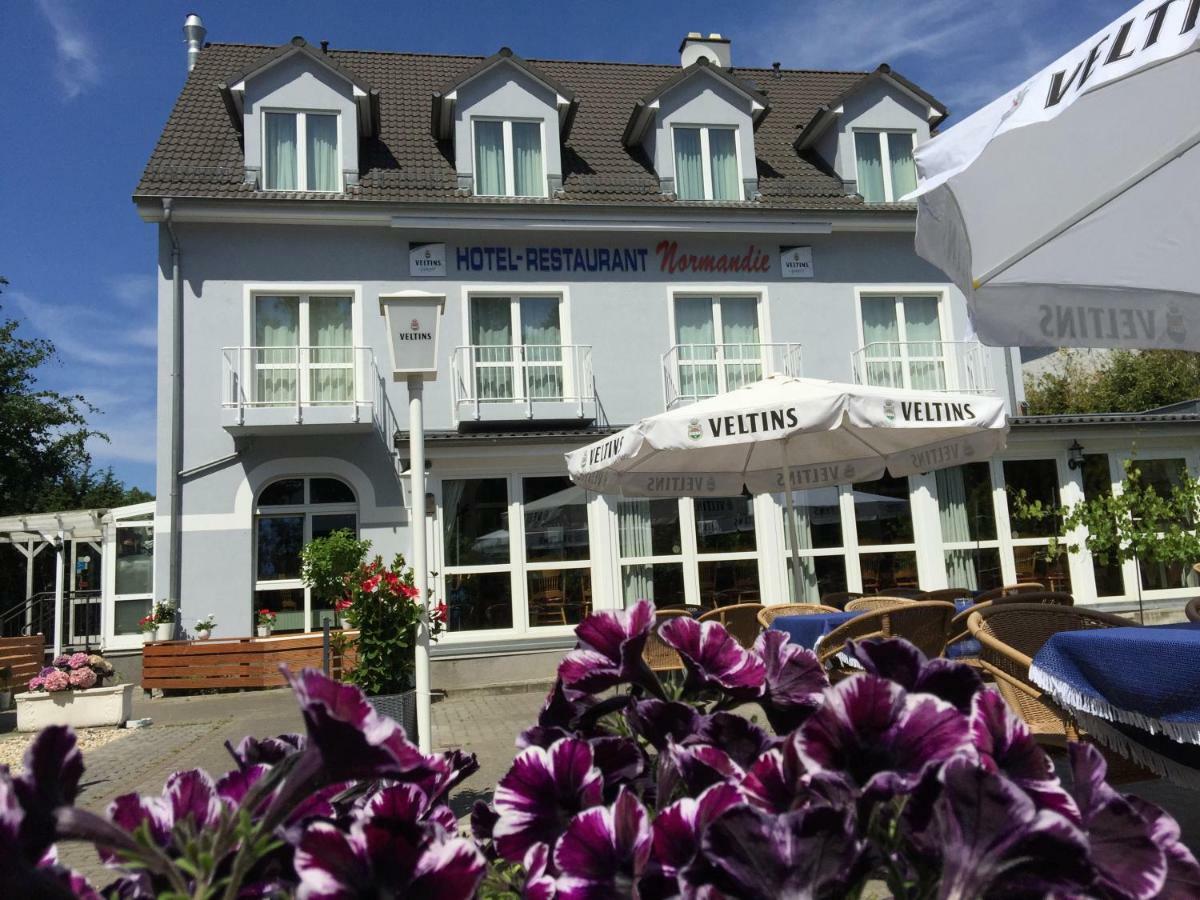 Hotel Restaurant Normandie シュイルドー エクステリア 写真