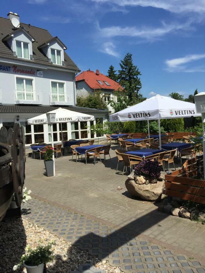 Hotel Restaurant Normandie シュイルドー エクステリア 写真
